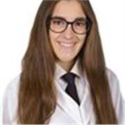 Creativa, trabajadora, paciente, dar clases a primaria, secundaria, adultos, pintura, escultura, dibujo. 