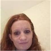 Enseignante , calme , posée , pédagogue . Je suis apte à travailler comme enseignante immédiatement.