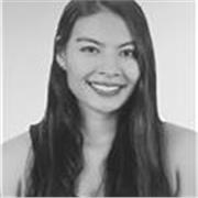 Profesora titulada en Comunicación Internacional, con más de 5 años de experiencia en la parte de la comunicación y enseñanza del español.