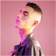 Profesor de Fotografía. Divertido y Dinámico con experiencia en asesoría juvenil. 