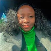 Stai cercando di migliorare le tue capacità di parlare, leggere, scrivere e comprendere in inglese? Sono la persona giusta.