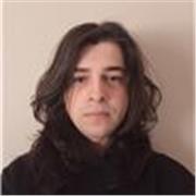 Profesor de inglés apto para público de hasta bachillerato e incluso grados medios. Cuento con un buen nivel de inglés.