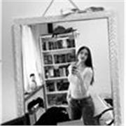 Ciao mi chiamo Camilla, ho 16 anni e sono disponibile per dare ripetizioni di inglese