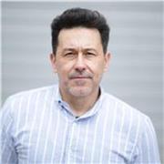 Entrenador de fútbol y más categorías 
de fútbol base