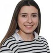 ¡Hola! Soy Ana Castro Rico, Graduada en ADE, con Máster en Profesorado y un Máster en Tecnologías Educativas. 