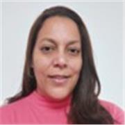 Profesional que ejerce, pero tengo experiencia en dar clases desde primaria al último año de bachillerato, en la Universidad daba clases a estudiantes que presentarían examen para ingresar, ya como mamá empecé a dar clases a mis hijos para apoyarlos y lue