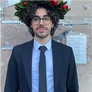 Sono Ciro, docente abilitato in Italiano, storia e geografia