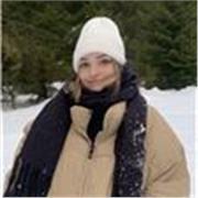 Profesora de ciencias, especializada en FísicaQuímica