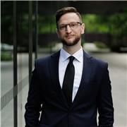 I give private Polish lessons tailored to your need both in English and Spanish.