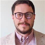 Dottore di ricerca in fisica teorica e numerica offre lezioni di matematica, fisica, programmazione