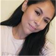 ragazza neolaureata impartisce lezioni di spagnolo, italiano, inglese o anche eventualmente aiuto compiti elementari\medie