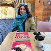 Bubbly , fun creative - who would love to teach young children art & design, encouraging critical thinking & self expression.