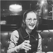 Apprendre l'anglais pour débutants sur la Côte d'Opale ou en ligne