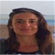 Una profesora titulada con muchas ganas de enseñar y de seguir aprendiendo.