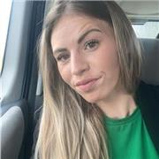 Aide au élève en besoin de soutien scolaire.