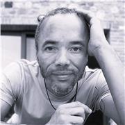 Offro lezioni personalizzate di disegno e pittura artistica, iniziando dalle basi e senza limiti di età