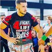 Clases personalizadas de jiujitsu brasileño , MMA , boxeo , kickboxing