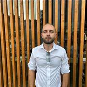 Profesor de Marketing Digital con experiencia en PPC, SEO, estrategia y analítica