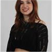 Profesora titulada en Gráfica Audiovisual, con grandes habilidades para la enseñanza