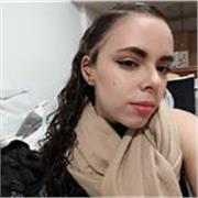 Profesora de inglés apta para cualquier edad, preferiblemente estudiantes de primaria y ESO. 