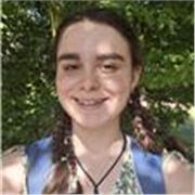 Hola! Soy Irene y estudio Lenguas Modernas y sus Literaturas en la UVa; y en encanta enseñar de manera lúdica, creativa y eficaz.
