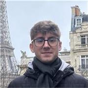 Profesor de español apto para todas las edades. Estudiante de primaria y profesor de español en el extranjero. 