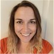 Profesora de inglés con amplia experiencia: todas las edades, niveles y preparación de exámenes de Cambridge. 