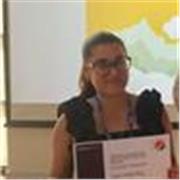 I am a qualified teacher with experience of tutoring. I can give private lessons tailored to your level and learning needs