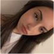 Studentessa diplomata al Liceo Linguistico Marco Polo di Bari impartisce lezioni di inglese, francese e tedesco