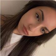 Studentessa diplomata al Liceo Linguistico Marco Polo di Bari impartisce lezioni di inglese, francese e tedesco