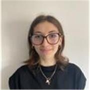 Étudiante en science politique et anglais LLCER à Toulouse, propose une soutient scolaire du primaire vers le collège.