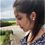 Mathe-Tutorin mit abgeschlossenem Lehramtsstudium und Erfahrungen als Übungsleiterin in Mathe an der Uni