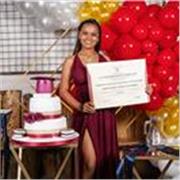 Profesora de francés para apoyo escolar personalizado, especializada en jóvenes de primaria, secundaria o media