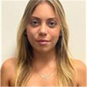Studentessa di medicina al secondo anno, livello di inglese C1, lezioni private a bambini delle scuole elementari e medie.