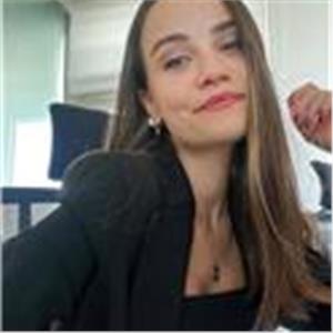 Elif Uslu