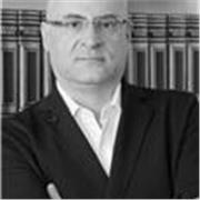 Avvocato, insegnerei a studenti universitari o praticanti diritto civile, successorio, testamentario, commerciale, sportivo