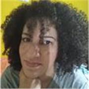 Professora de inglês com mais de 10 anos de experiência em conversação, gramática e reforço escolar