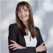 Tutor de español que enseña a niños de todas las edades