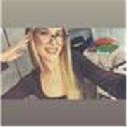 Profesora titulada en educación infantil y la educación primaria 