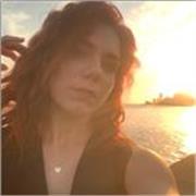 Profesora de canto online para transformar tu voz