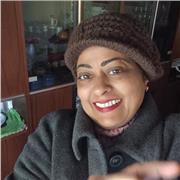 Insegnante madrelingua inglese con oltre 20 anni di esperienza, residente a Reggio Emilia, alla ricerca di un impiego come insegna