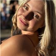 Apto para todas las edades, también tengo la especialidad de música. El año que viene me formare como Pedagoga Teurapéutica.