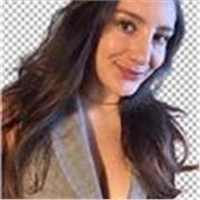 Me defino como una persona con pedagogía , paciencia y vocación por enseñar . Tengo experiencia dando charlas  de mkt y yoga 