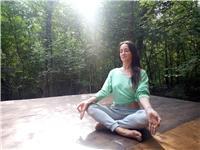 Sessioni in presenza e online yin yoga//hatha yoga