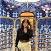 Native Mandarin tutor offering personalised Chinese lessons tailored to your level and goals