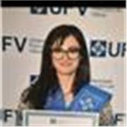 Profesora de Lengua Castellana y Literatura, Filosofía e Historia hasta Bachillerato.