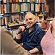 Autore di Romanzi edito e pubblicato sotto contratto ufficiale presso Case Editrici di rilievo, una delle quali internazionale. Scrittore del romanzo IL PARADOSSO DELLE ANIME, mio primo romanzo d'esordio elogiato da critica di settore e pubblico per la fl