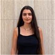 Soy profesora de todas las materias de la ESO y estoy especializada en Bachillerato, especialmente en el área de Letras.