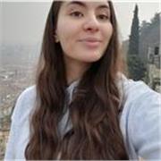 Studentessa universitaria, offro aiuto compiti di più materie per elementari medie e superiori