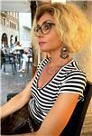 Docente laureata in lingue e letterature straniere
